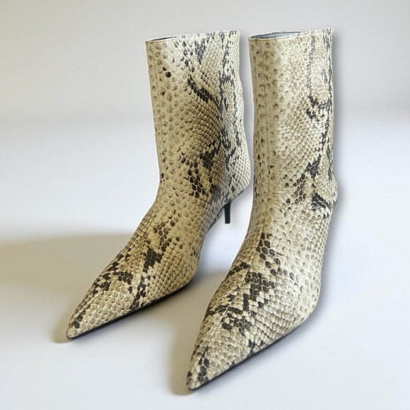 Schutz Frances Snake Print Pointed Toe Mid Calf Kitten Heeled Ankle Boots - Picture 2 of 5